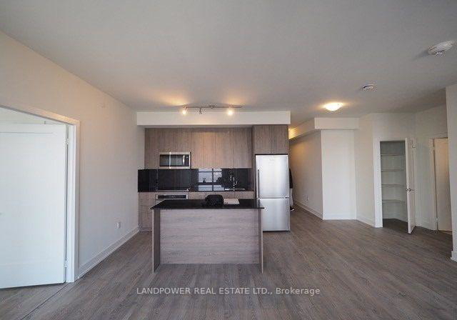 5-mabelle-avenue-etobicoke-ontario-w12319605