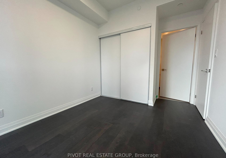 4015-the-exchange-na-mississauga-ontario-w12319691