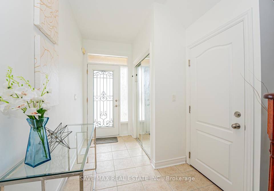 46-lockburn-crescent-brampton-ontario-w12319982