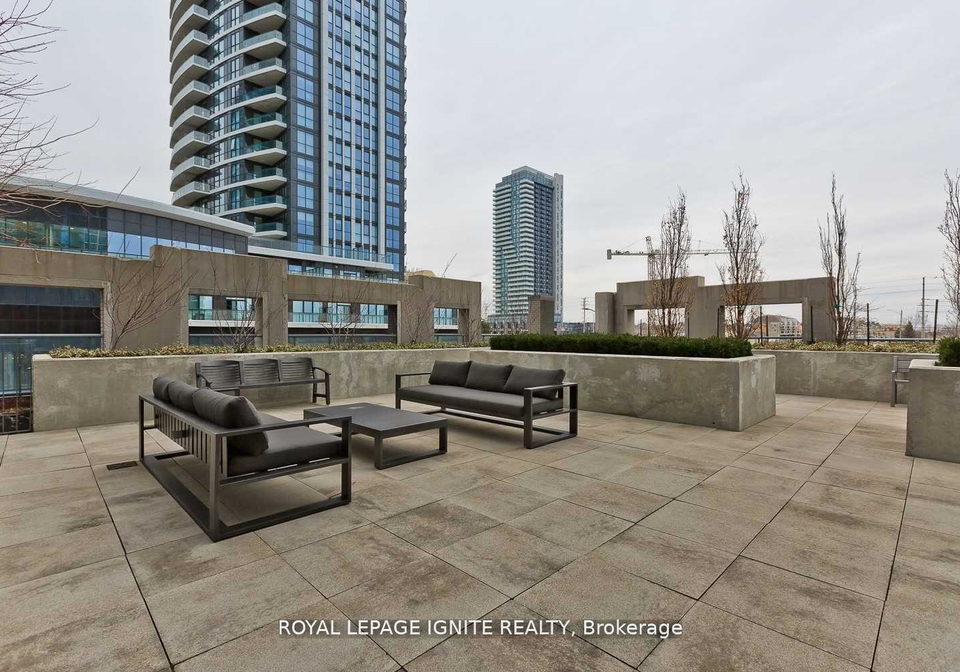 5033-four-springs-avenue-mississauga-ontario-w12320438