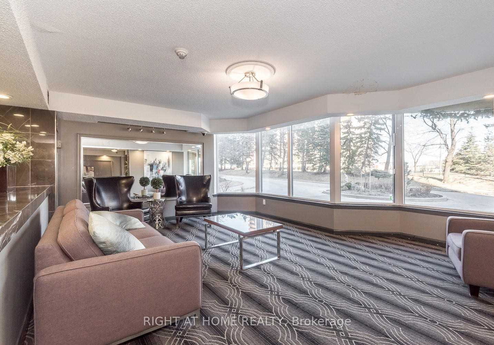 8-lisa-street-brampton-ontario-w12320447