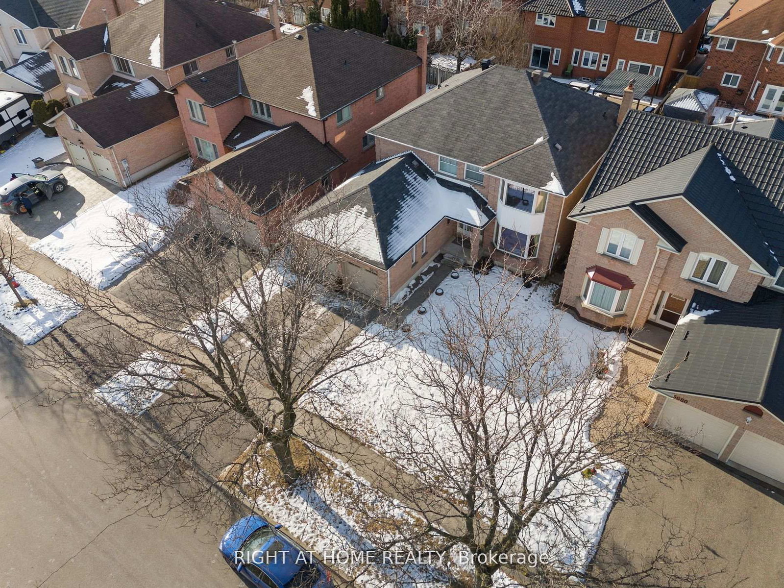 5676-brightpool-crescent-mississauga-ontario-w12320464