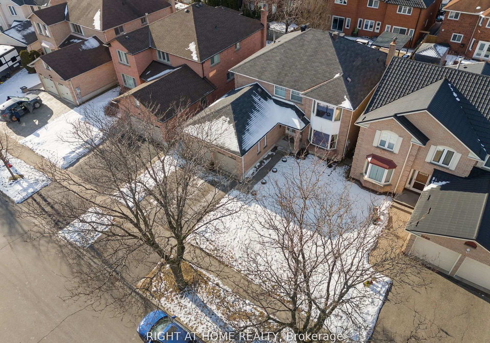 5676-brightpool-crescent-mississauga-ontario-w12320464