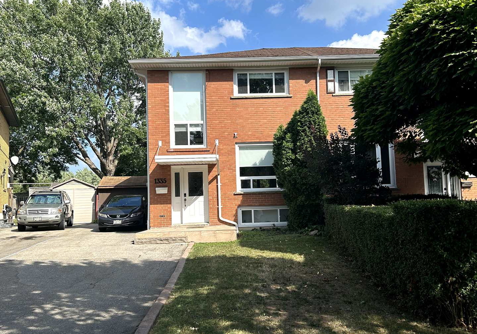 1335-freeport-drive-mississauga-ontario-w12320664