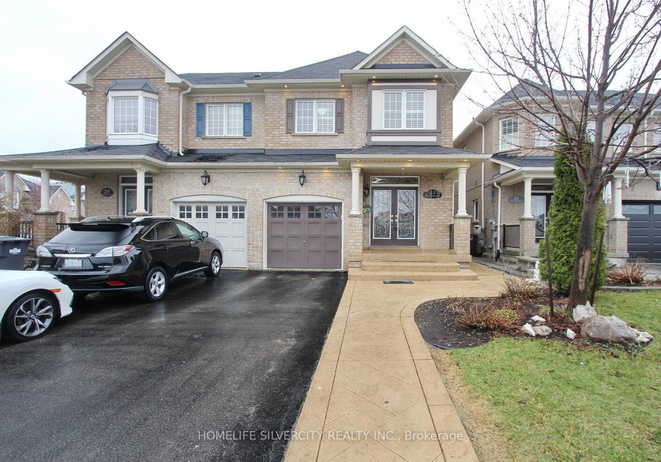 23-shortreed-grove-brampton-ontario-w12321045