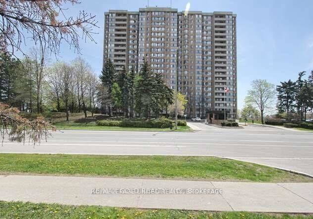 100-county-court-boulevard-brampton-ontario-w12321217