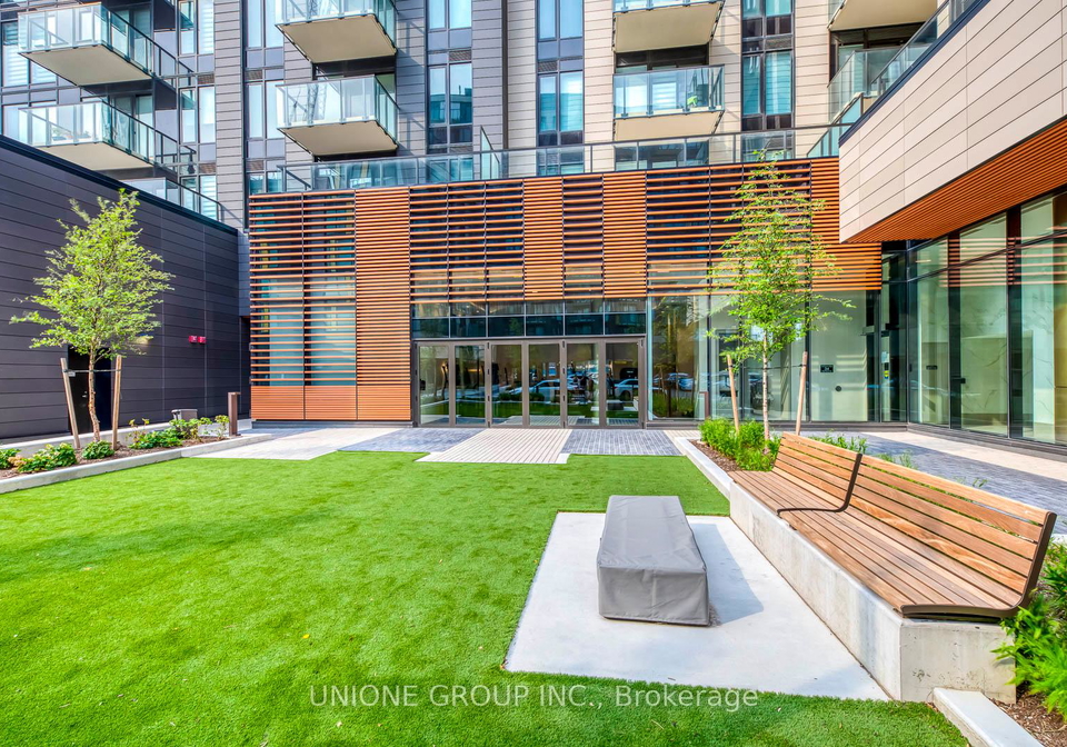 1415-dundas-street-e-e-oakville-ontario-w12321267