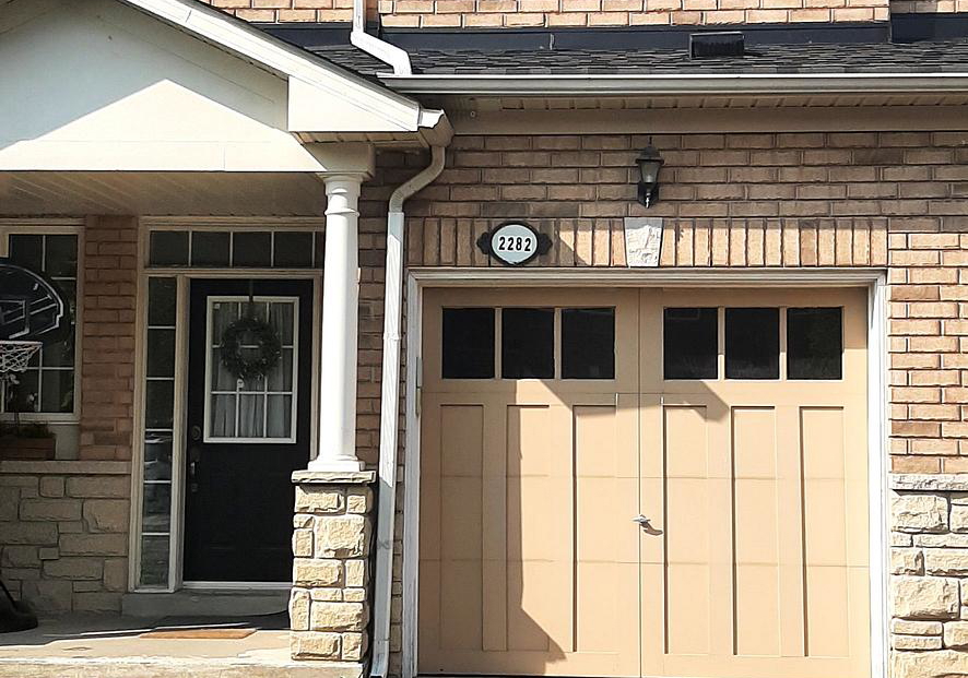 2282-stone-glen-crescent-oakville-ontario-w12321346