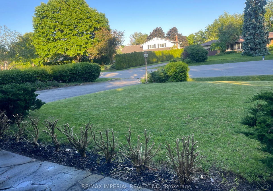 89-rancliffe-road-oakville-ontario-w12321389