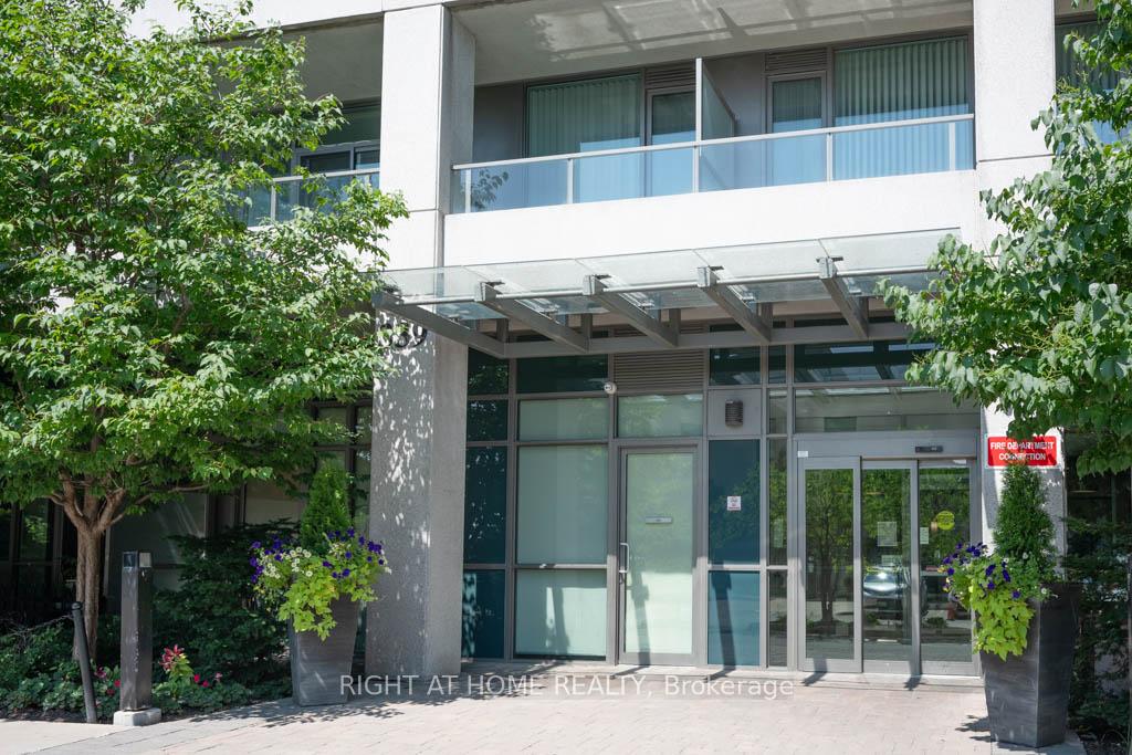 339-rathburn-road-w-w-mississauga-ontario-w12321493