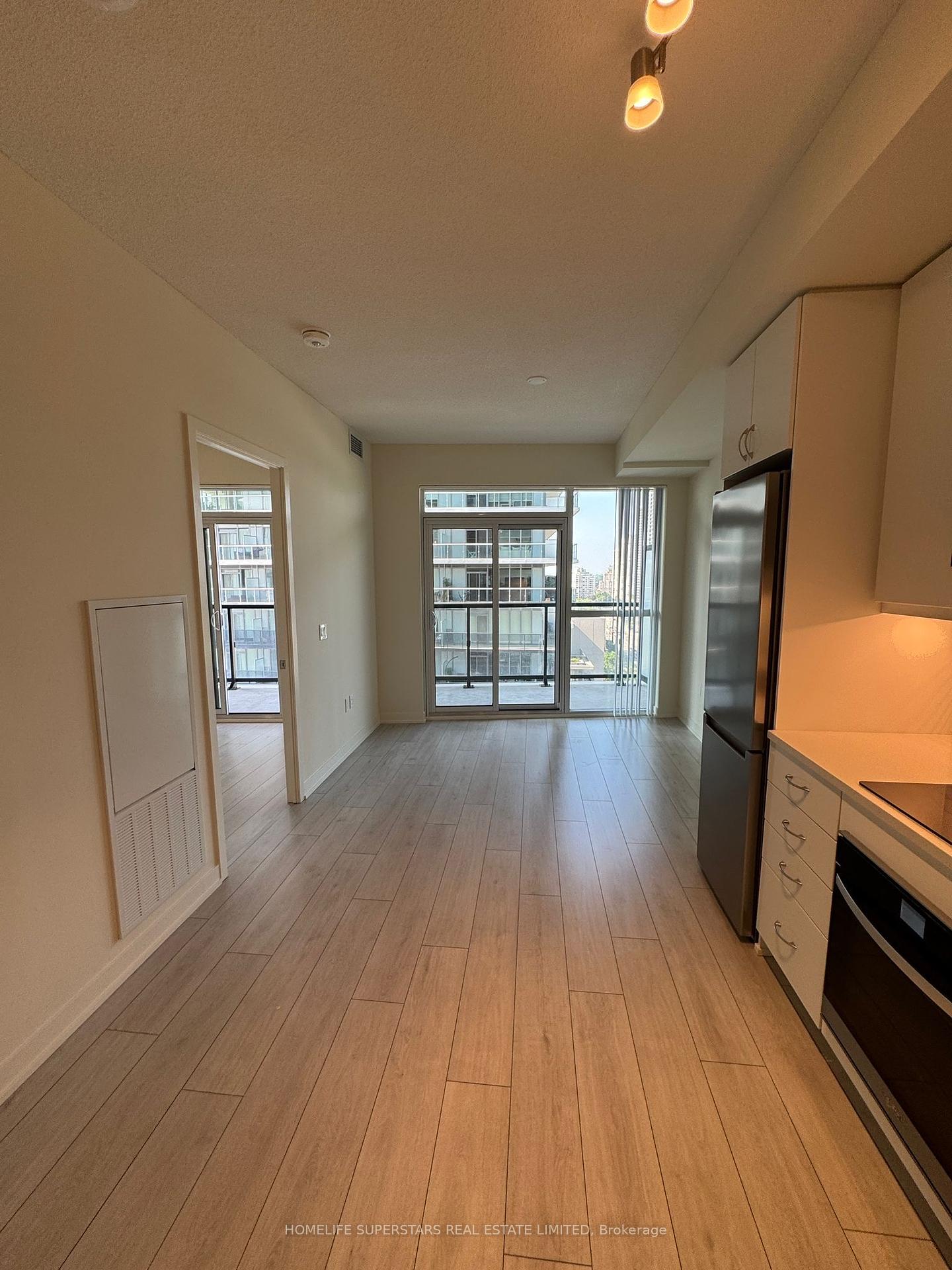 38-annie-craig-drive-etobicoke-ontario-w12321533