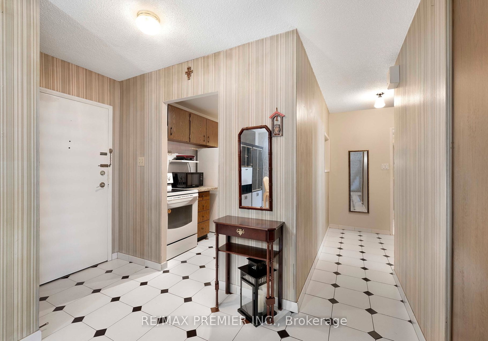 370-dixon-road-etobicoke-ontario-w12321836