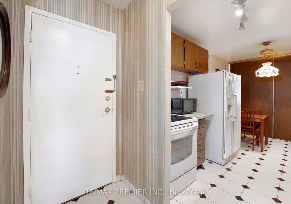 370-dixon-road-etobicoke-ontario-w12321836