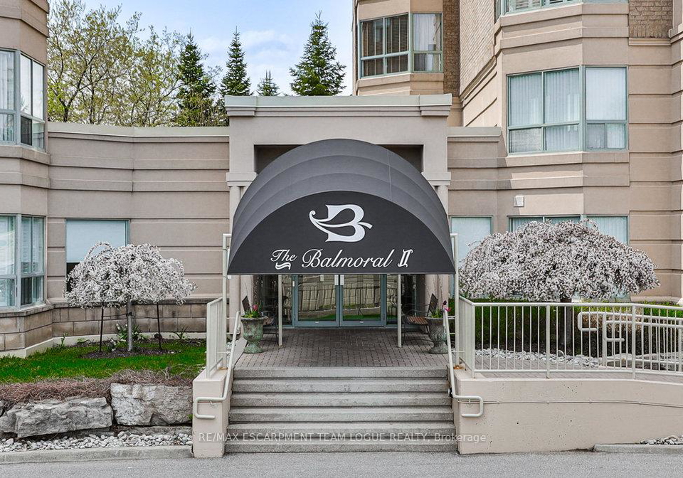 2085-amherst-heights-drive-burlington-ontario-w12321882