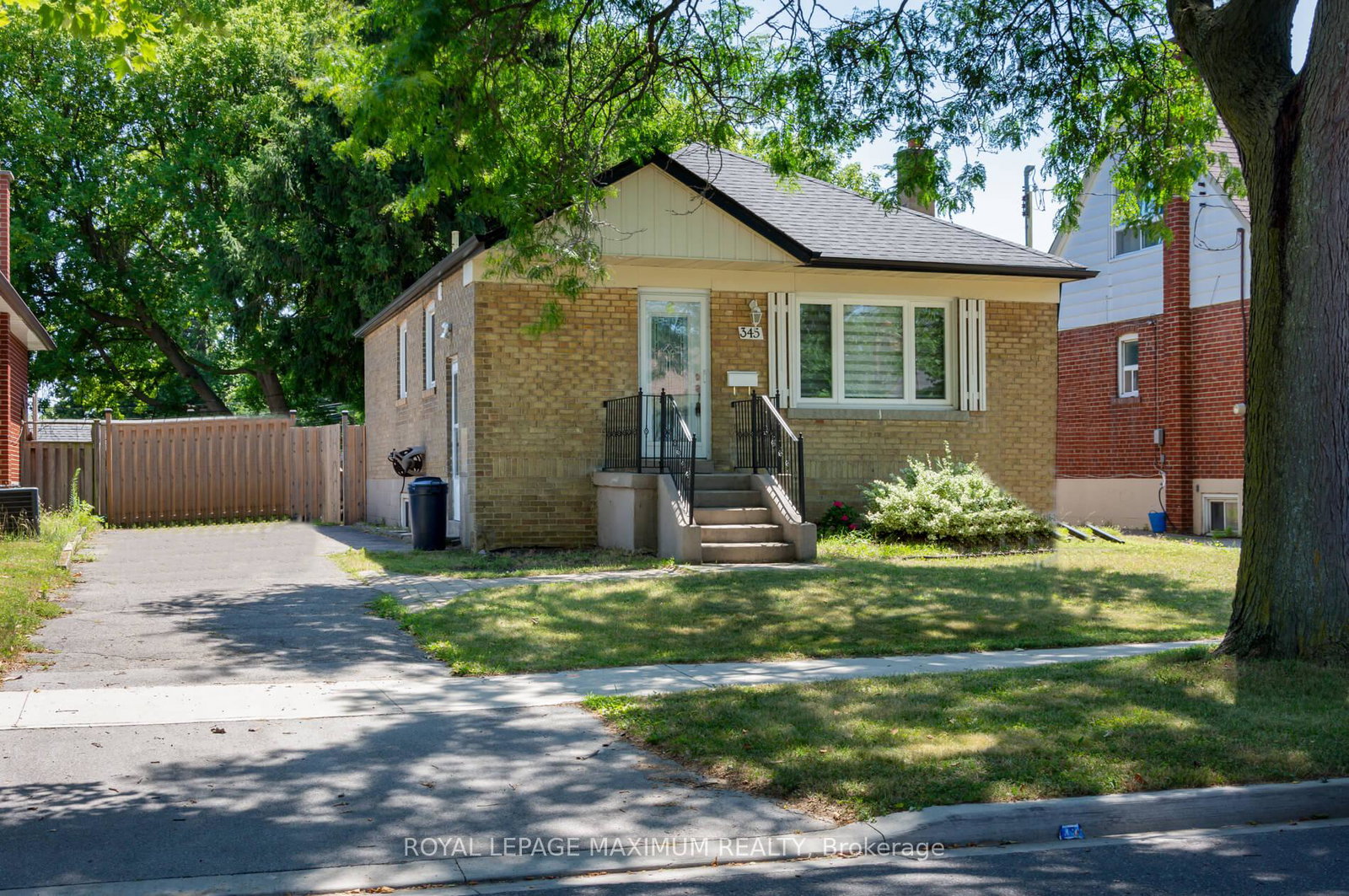 345-rimilton-avenue-etobicoke-ontario-w12321883