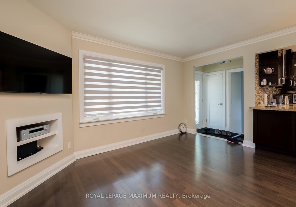 345-rimilton-avenue-etobicoke-ontario-w12321883