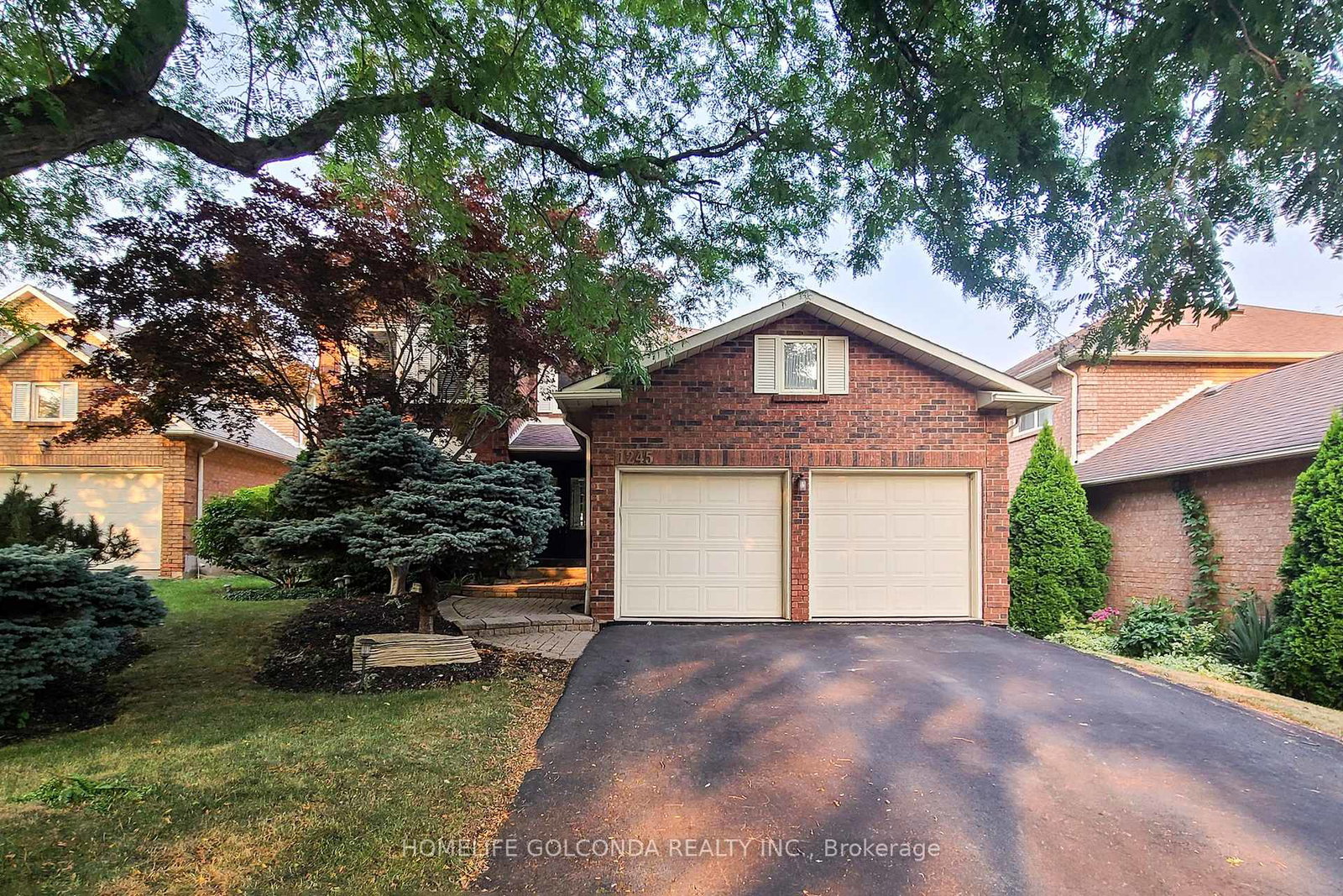 1245-greeniaus-road-oakville-ontario-w12321932