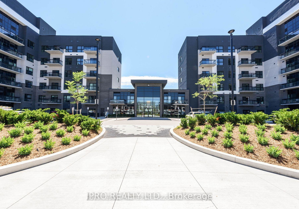 102-grovewood-common-oakville-ontario-w12321952