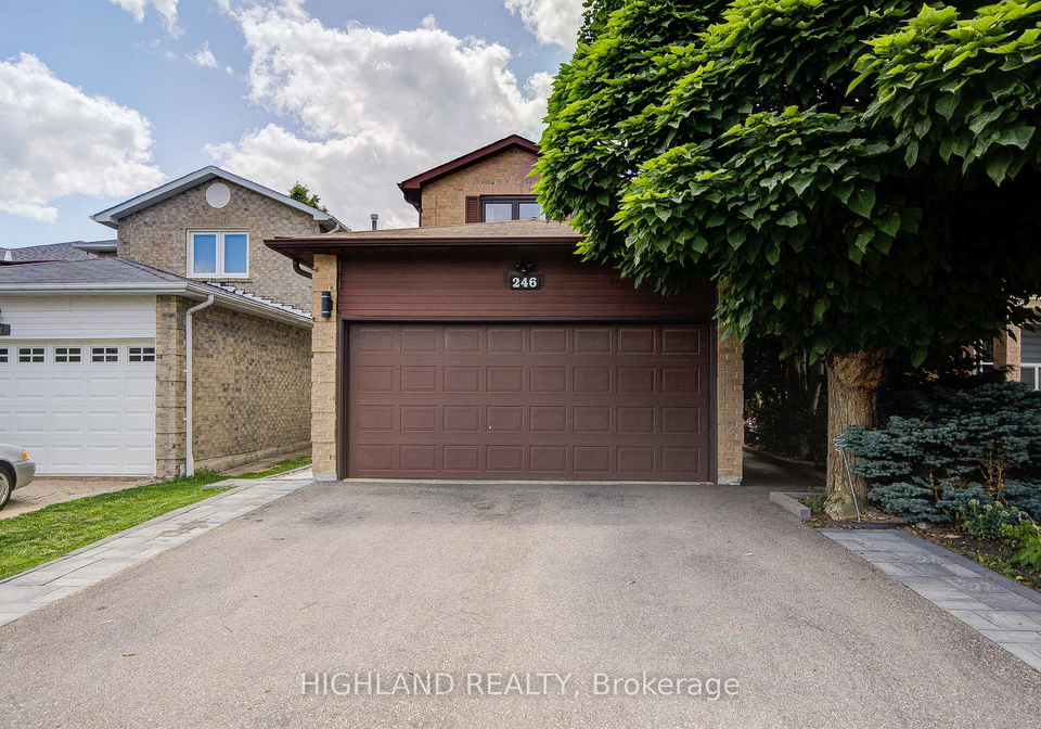 246-winfield-terrace-mississauga-ontario-w12322061