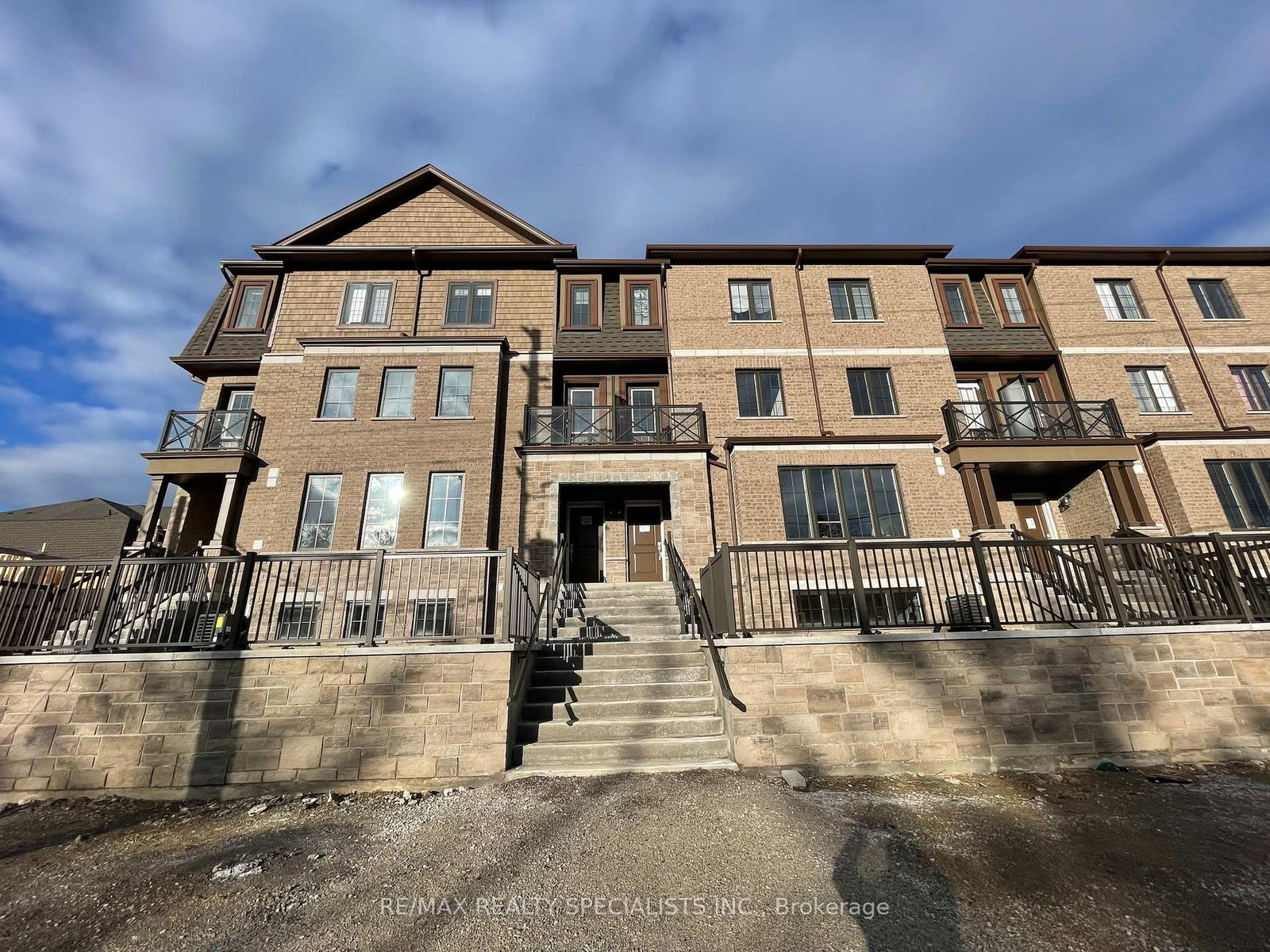 445-ontario-street-milton-ontario-w12322149