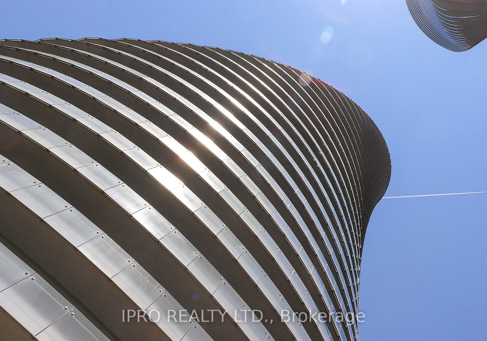 50-absolute-avenue-mississauga-ontario-w12322236