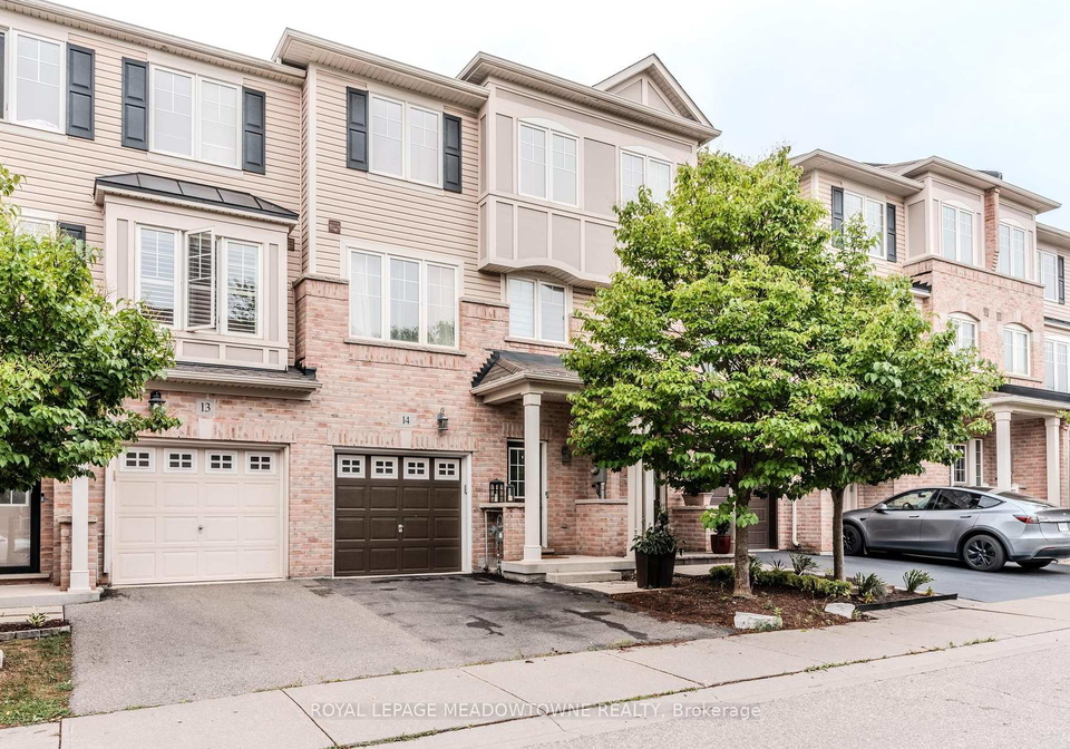 2006-trawden-way-oakville-ontario-w12322546