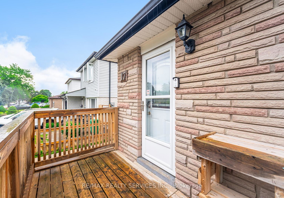 17-garside-crescent-brampton-ontario-w12322707