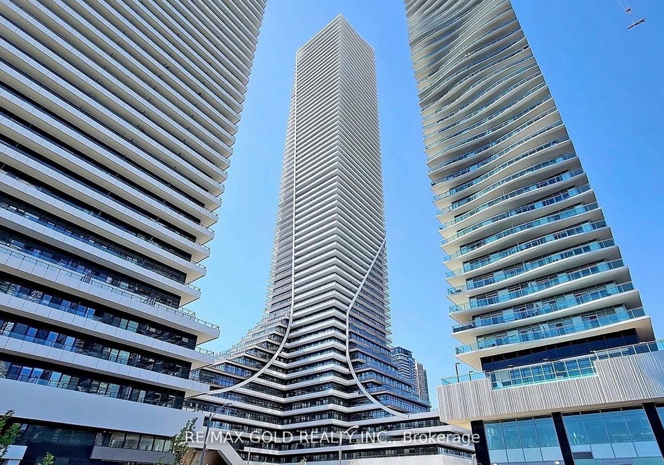 30-shore-breeze-drive-etobicoke-ontario-w12322919