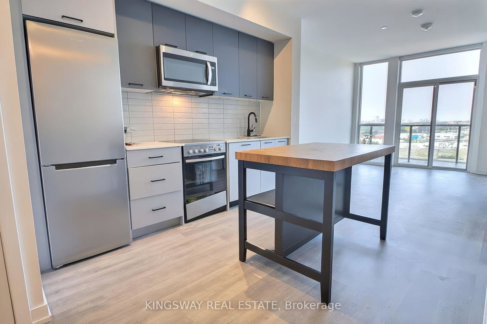 2300-st-clair-avenue-w-w-toronto-ontario-w12323041