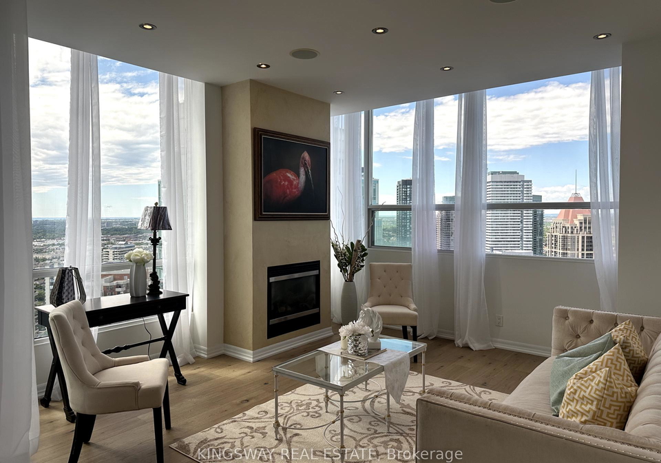 220-burnhamthorpe-road-w-w-mississauga-ontario-w12323270