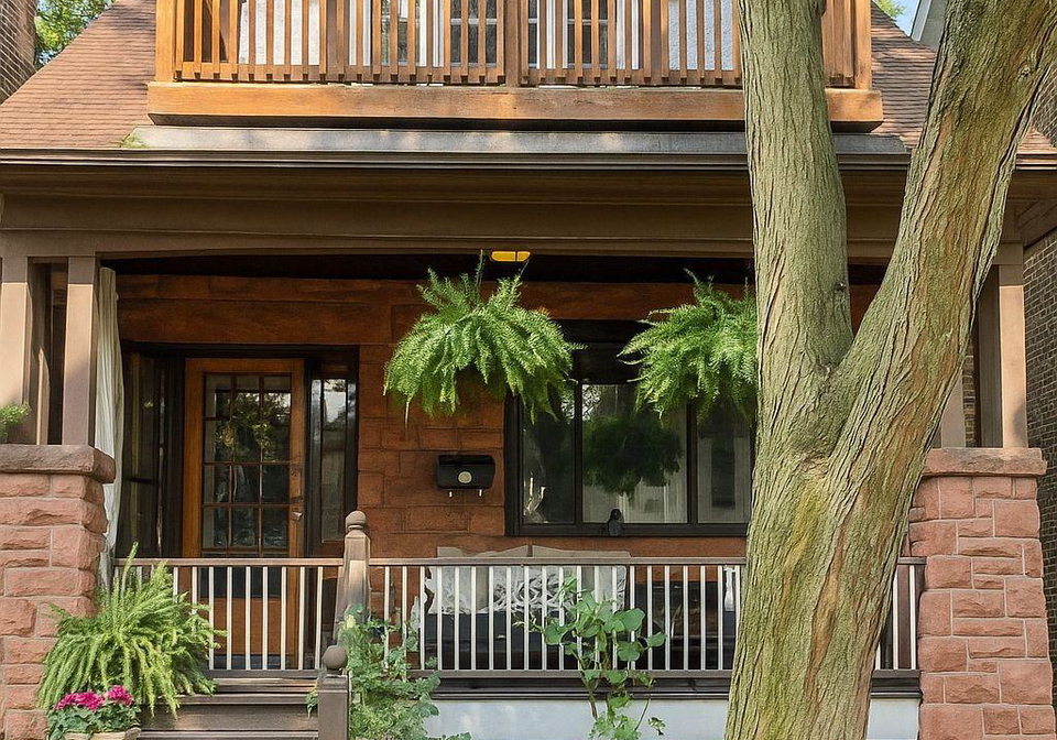 133-fairview-avenue-toronto-ontario-w12323271