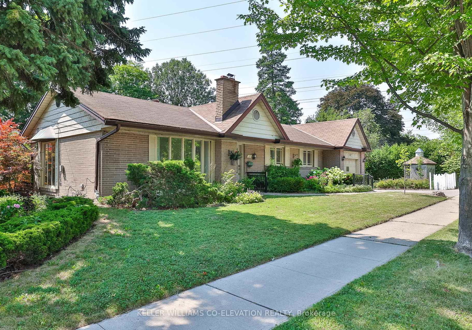 17-hedges-boulevard-etobicoke-ontario-w12323302