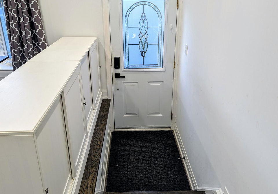 48-osborne-crescent-oakville-ontario-w12323379