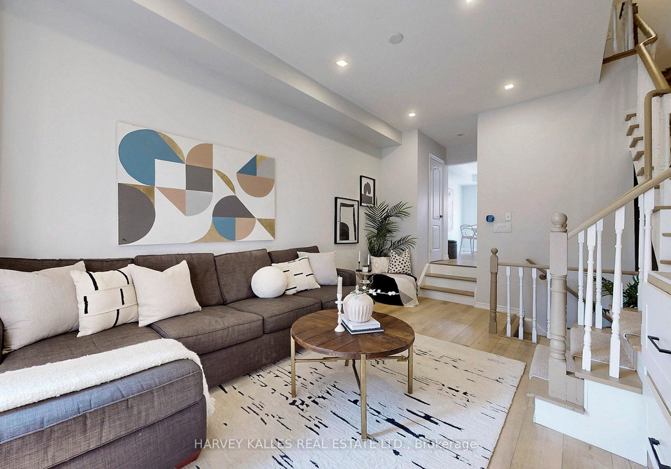 20-lightbourn-avenue-toronto-ontario-w12323545