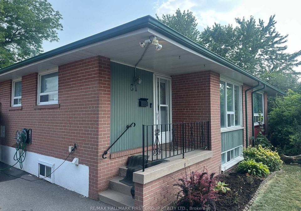 81-addington-crescent-brampton-ontario-w12323669
