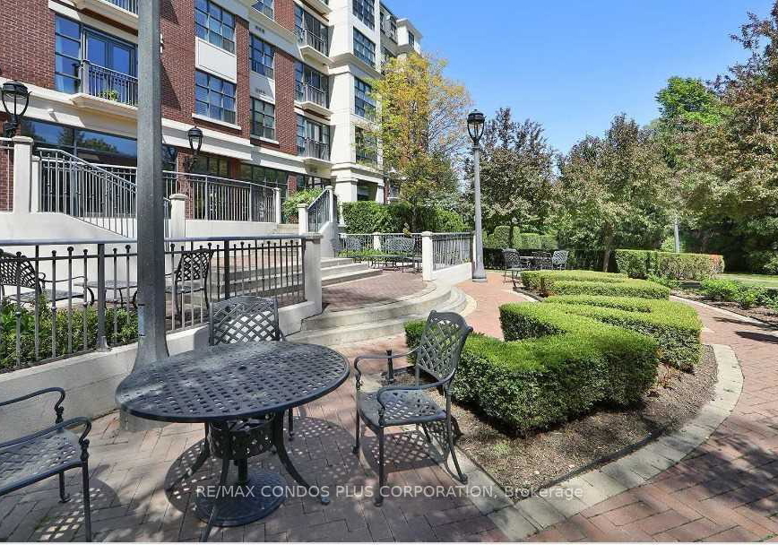 2855-bloor-street-w-w-etobicoke-ontario-w12323715