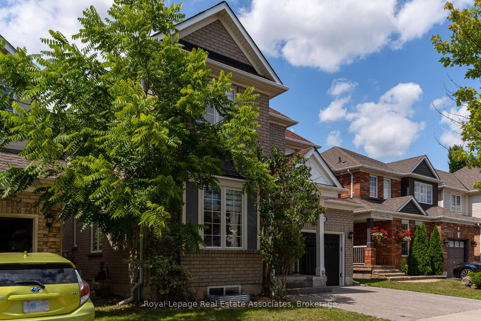 1525-beaty-trail-milton-ontario-w12323762