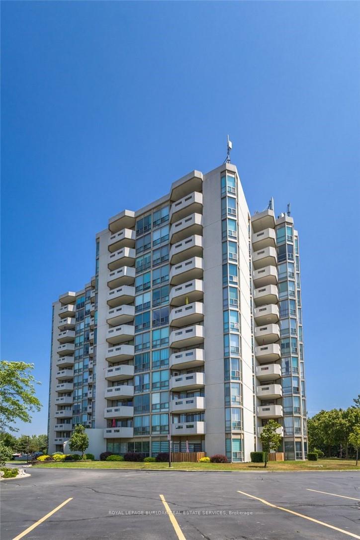 5070-pinedale-avenue-burlington-ontario-w12323862