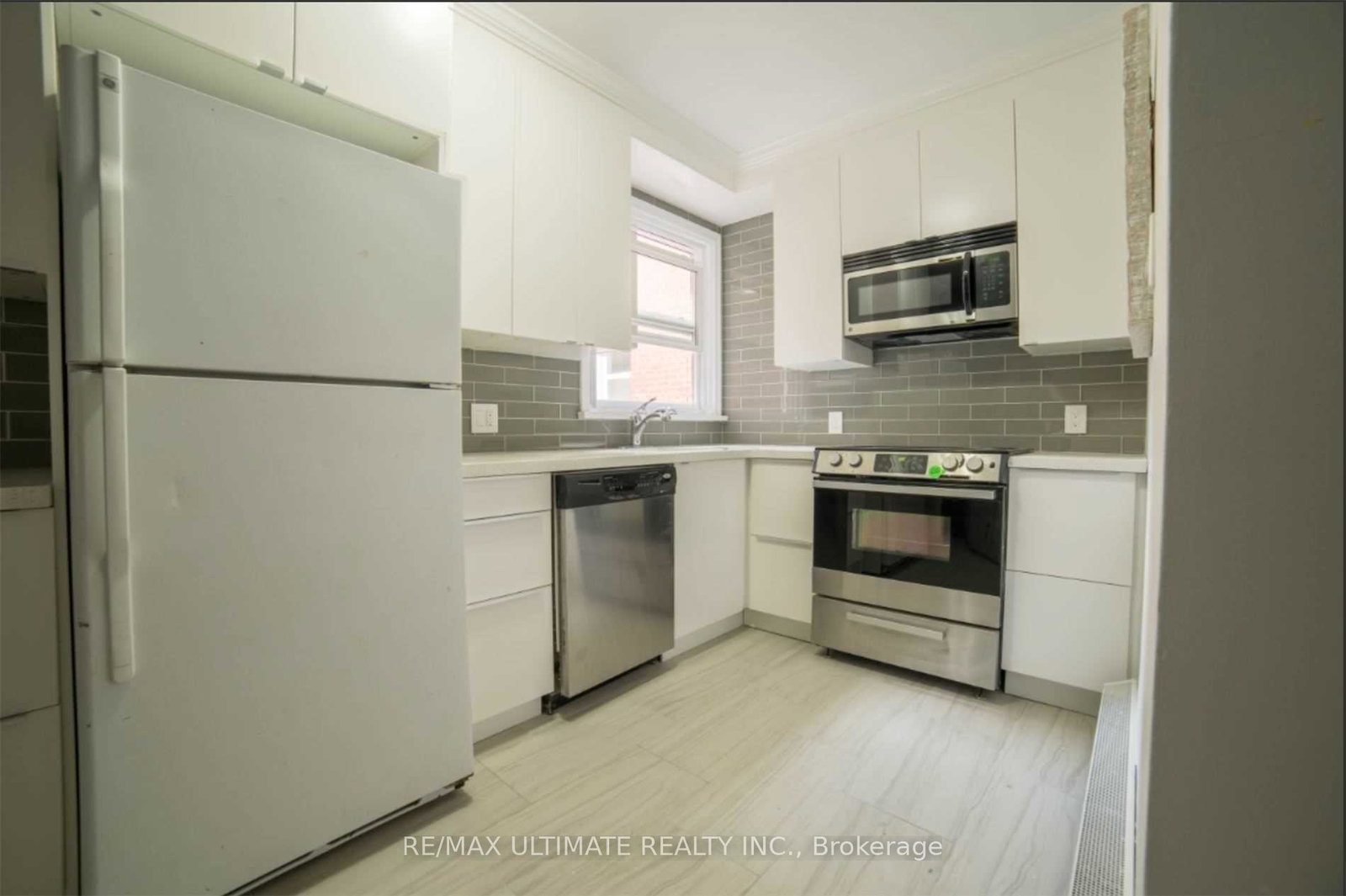 230-south-kingsway-na-toronto-ontario-w12323864