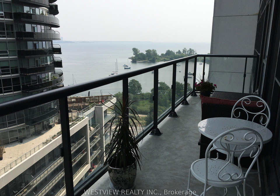 39-annie-craig-drive-etobicoke-ontario-w12323974