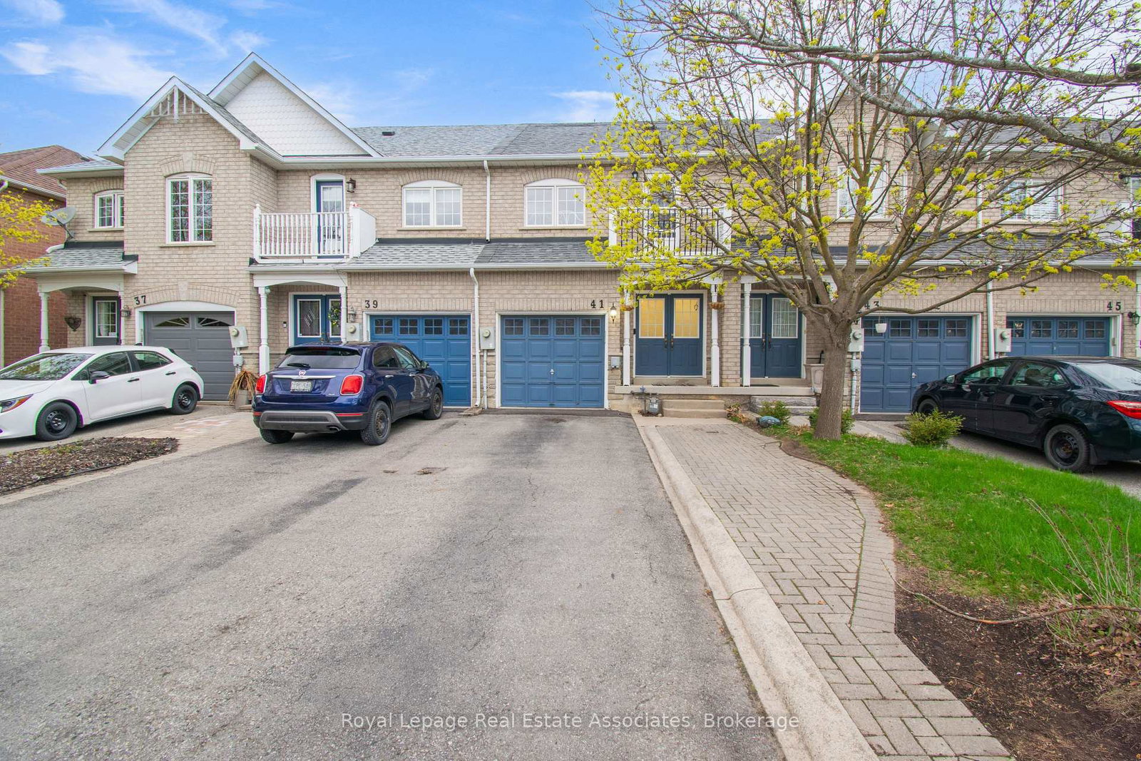 41-dominion-gardens-drive-halton-hills-ontario-w12324068