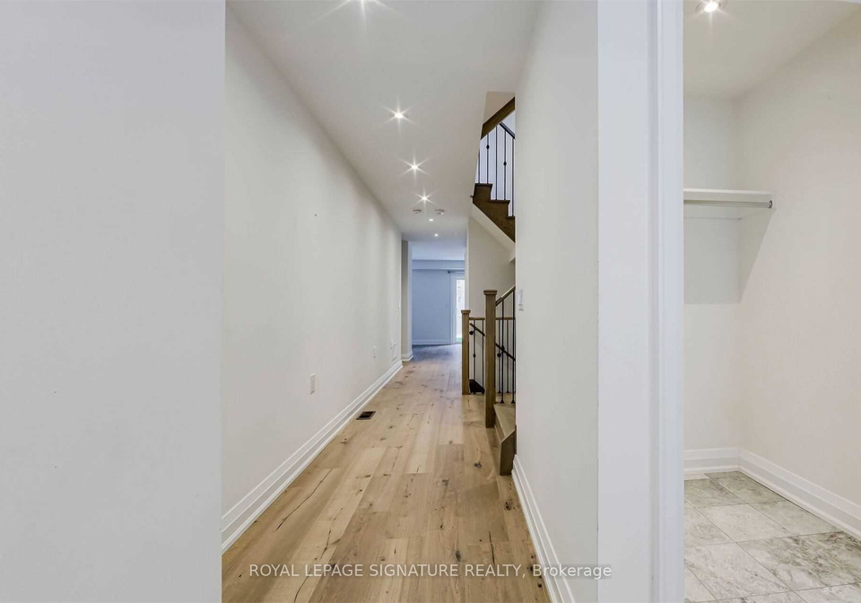 1657-vellore-crescent-mississauga-ontario-w12324093