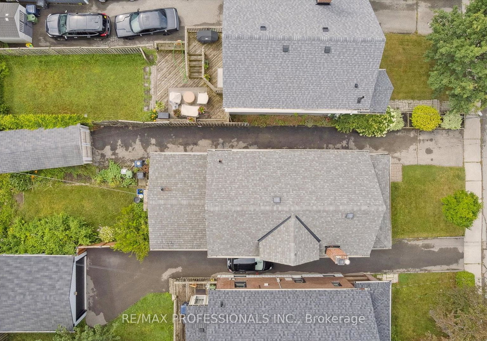 25-second-street-etobicoke-ontario-w12324260