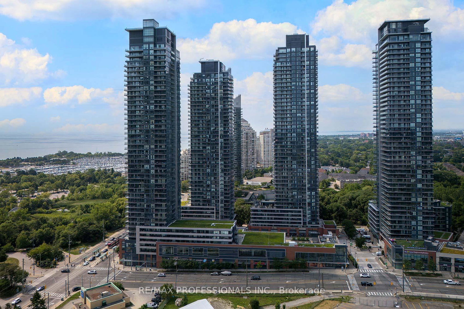 2212-lake-shore-boulevard-w-w-etobicoke-ontario-w12324290