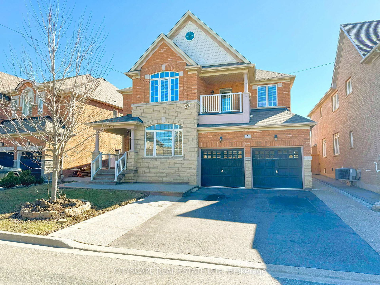 7-attraction-drive-brampton-ontario-w12324545