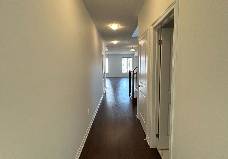 313-bergamot-avenue-milton-ontario-w12324640