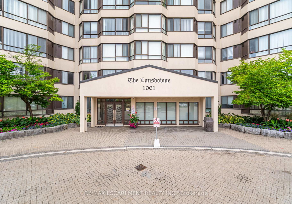 1001-cedarglen-gate-mississauga-ontario-w12324756