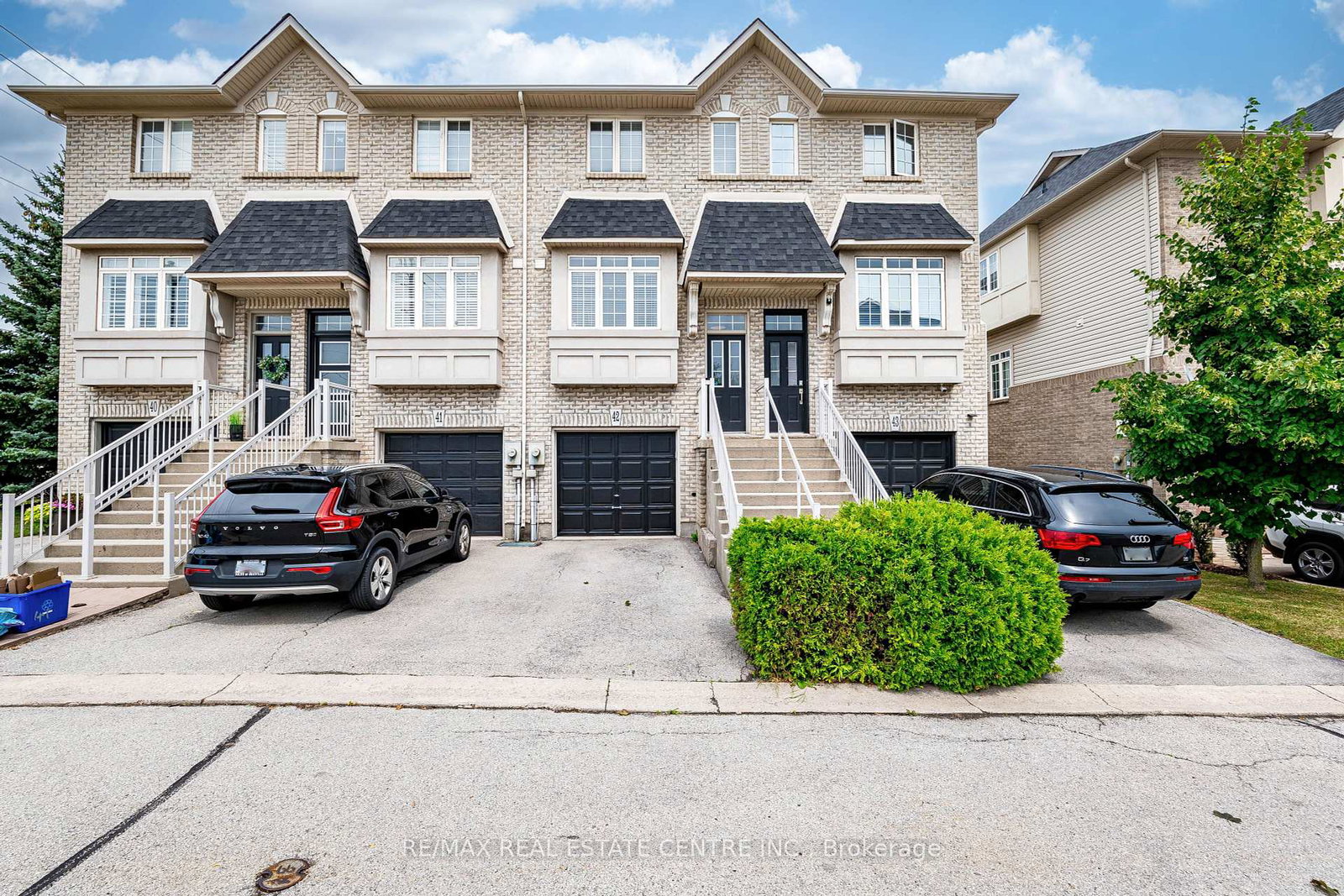 5080-fairview-street-burlington-ontario-w12324881