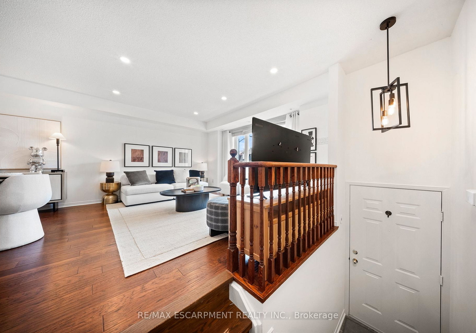 4965-southampton-drive-mississauga-ontario-w12324983