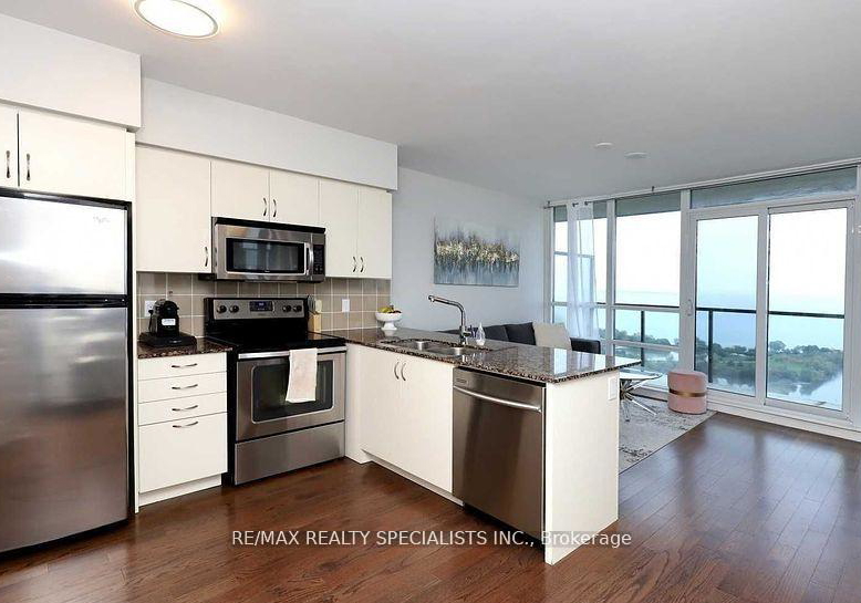 2230-lake-shore-boulevard-w-w-etobicoke-ontario-w12325207